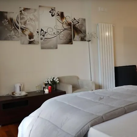 Ruins De Charme Luxury Bed & Breakfast 3*