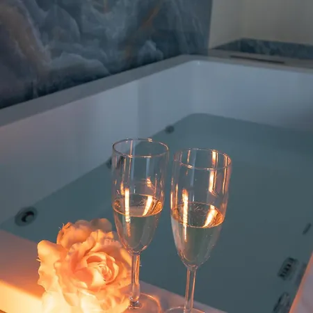 Bed and Breakfast Ruins De Charme Luxury Πομπηία