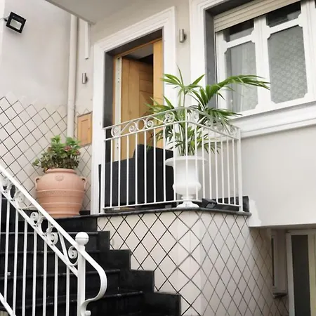 Ruins De Charme Luxury Bed and Breakfast Πομπηία